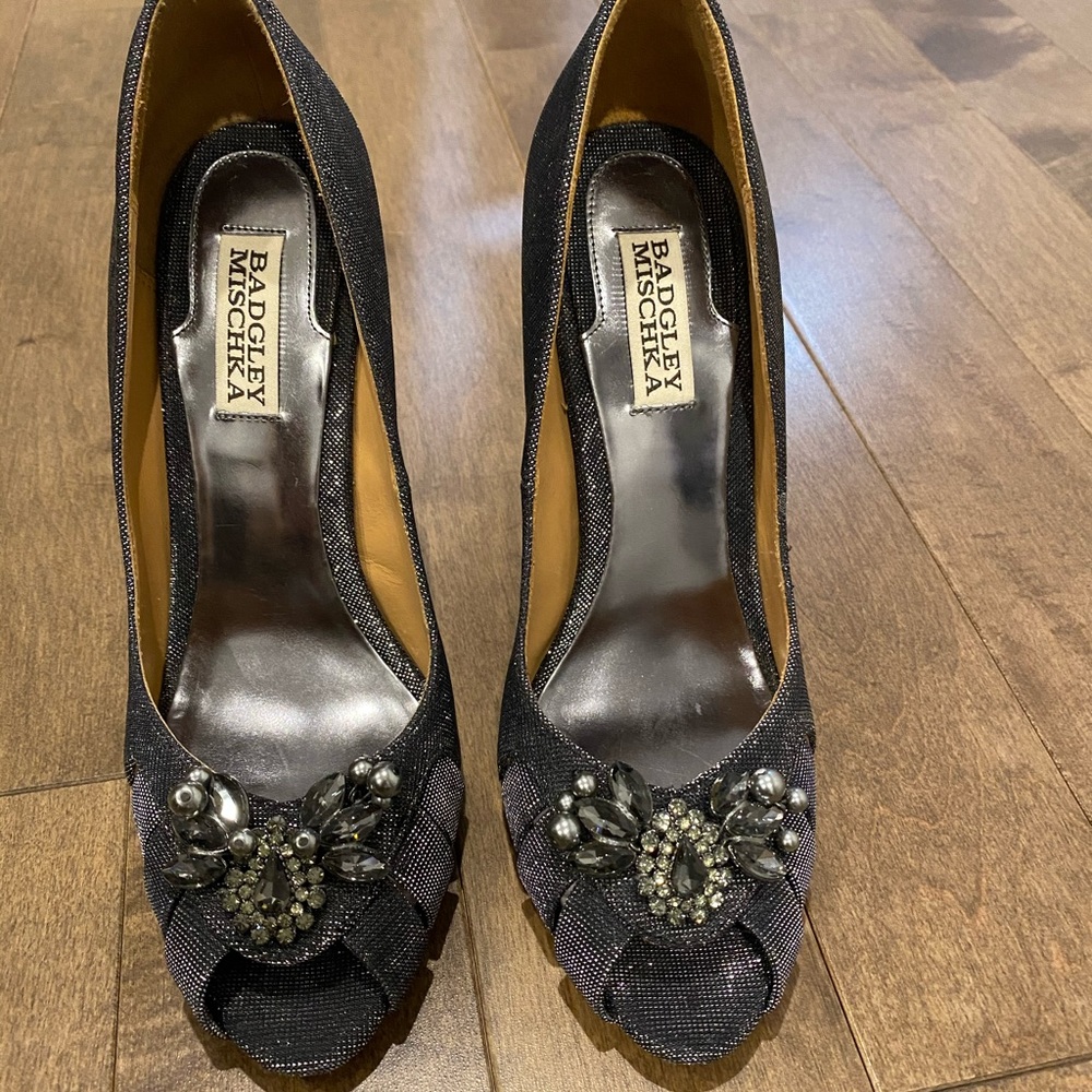 Badgley Mischka Monique Pump